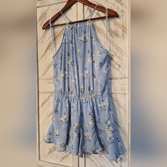 Floral Blue Romper Womens Size M - Picture 1 of 8
